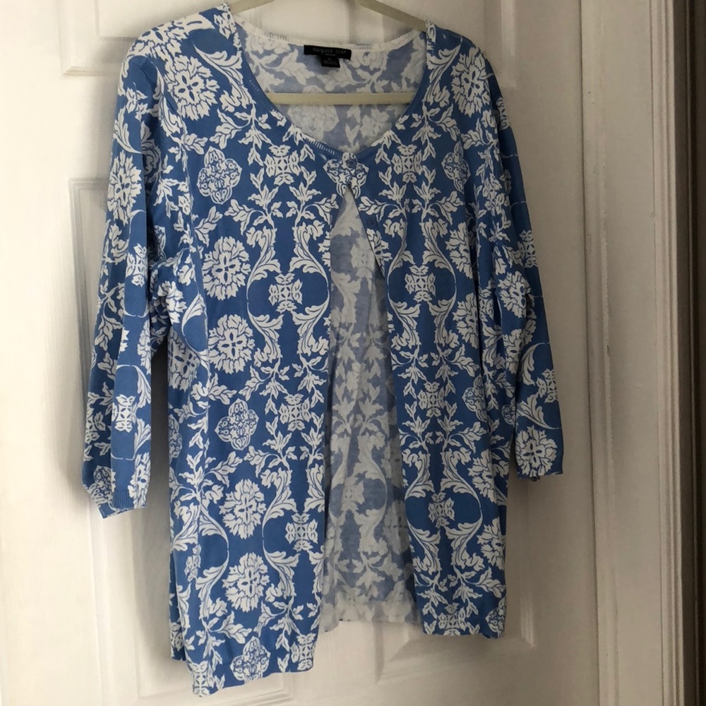 Lightweight cardigan